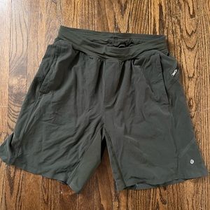 Lululemon short